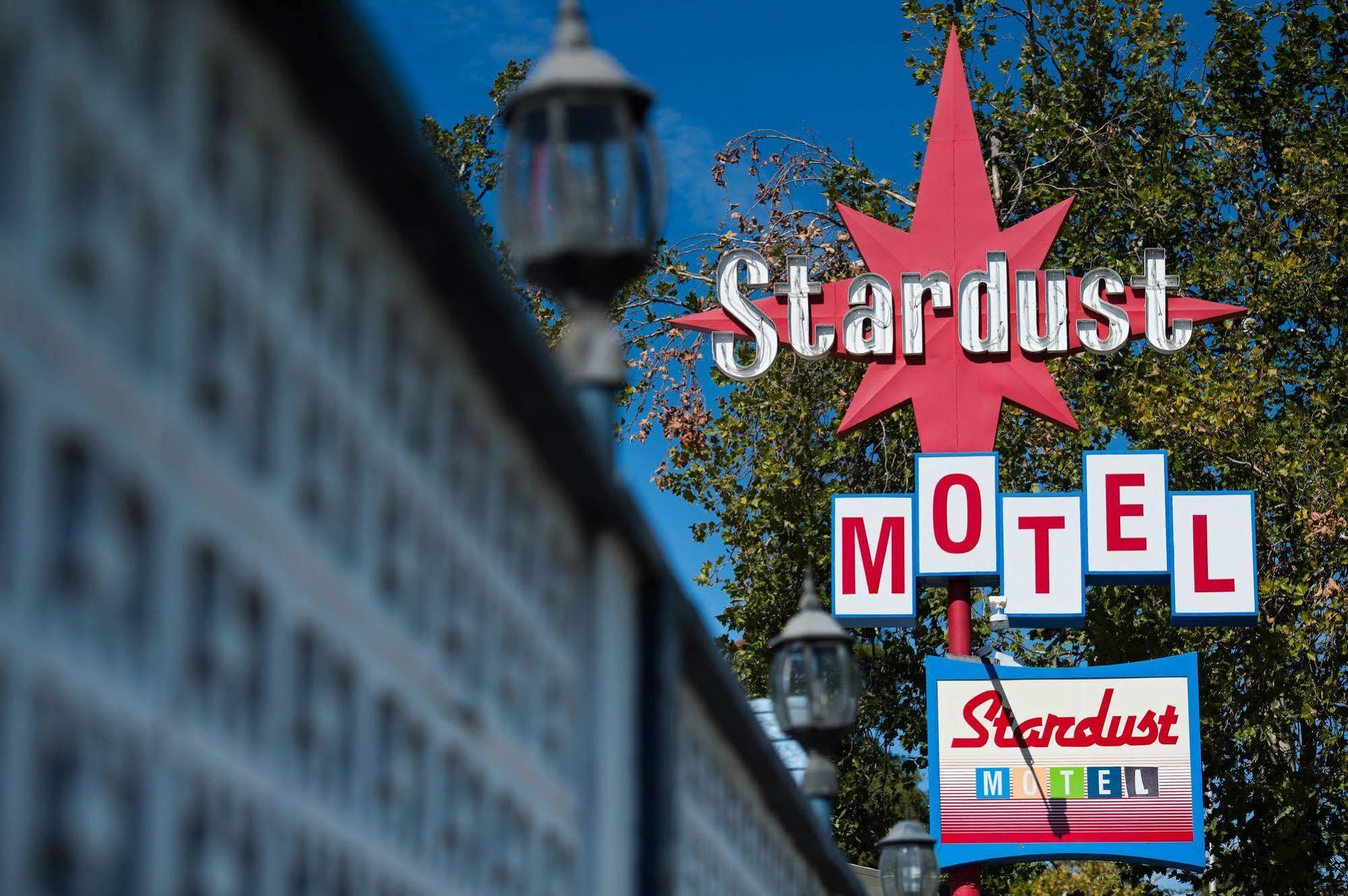 Stardust Motel Реддинг Экстерьер фото